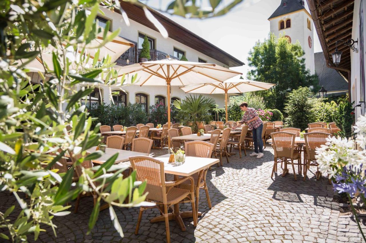 Schmidtburger Hof Hotel *