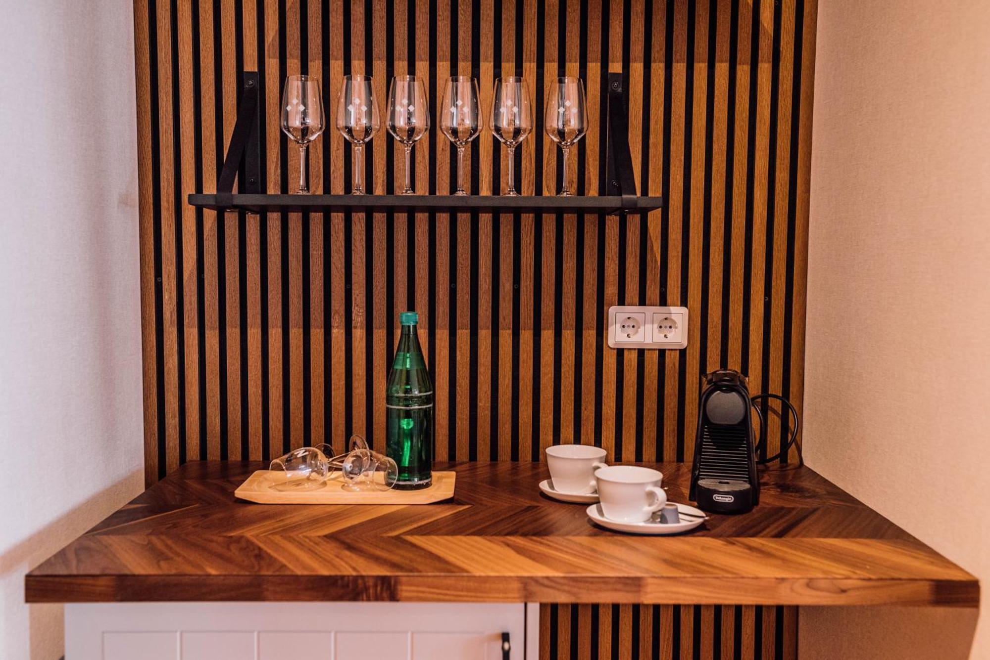 Schmidtburger Hof Hotel *